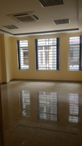 Chính Chủ Cho Thuê Nhanh Văn Phòng 35m2 Phố Nguyễn Khang Giá Chỉ Từ 5 Triệu/th 4