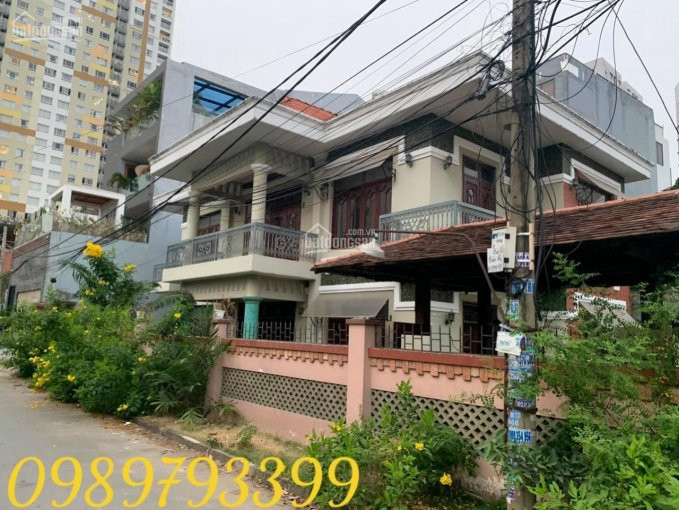 Chính Chủ Gửi Bán Villa Góc 2mt đường 64, P Thảo điền, Q2, 363m2, Sân Vườn, Khu Vực Dân Trí Cao 2