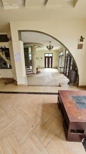 Chính Chủ Gửi Bán Villa Góc 2mt đường 64, P Thảo điền, Q2, 363m2, Sân Vườn, Khu Vực Dân Trí Cao 8