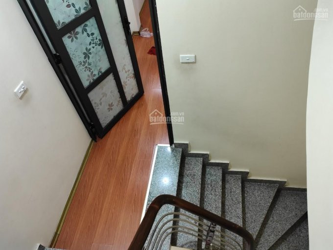 Nhà Dân Xây 4 Tầng Cổ Linh - Thạch Bàn, ô Tô đỗ Cửa 28 Tỷ 6