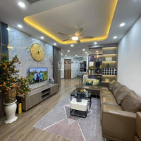 16triệu/tháng 3 Ngủ Full Nội Thất đẹp Vinhomes D’capitale Liên Hệ - 0337888108