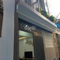 Bán Nhà Nguyễn Trọng Tuyển - 2 Tầng - đep - Tặng Nội Thất - 395 Tỷ - Thương Lượng