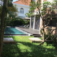 Chính Chủ Bán Nhanh Biệt Thự Vip Khu Nguyễn Văn Trỗi Q Pn Dt: 15x25m Nhà 3 Lầu Sân Vườn Hồ Bơi Siêu đẹp Giá: 56tỷ