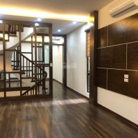 Chính Chủ Bán Nhanh Nhà Phân Lô Cán Bộ đhgt Chùa Láng, đường Láng, đống đa, 43m2 X 6 Tầng Mới đẹp, ô Tô Vào, 5,5 Tỷ