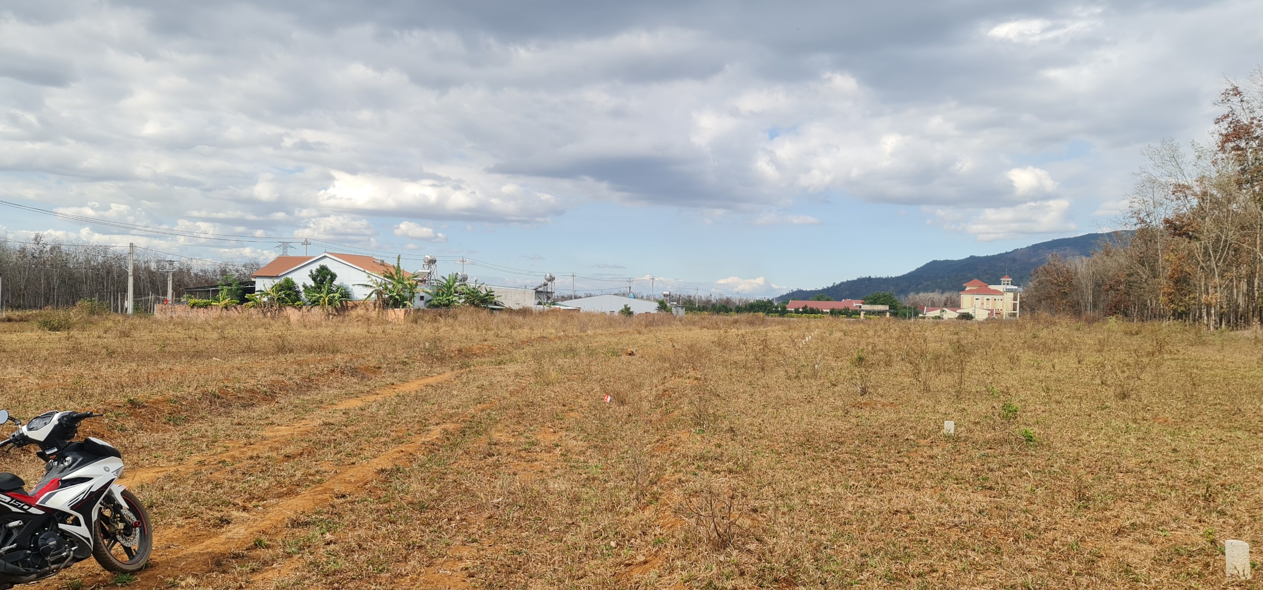 Đất thổ cư chỉ 3,3tr/m2 ngay trung tâm huyện Chư Păh 2