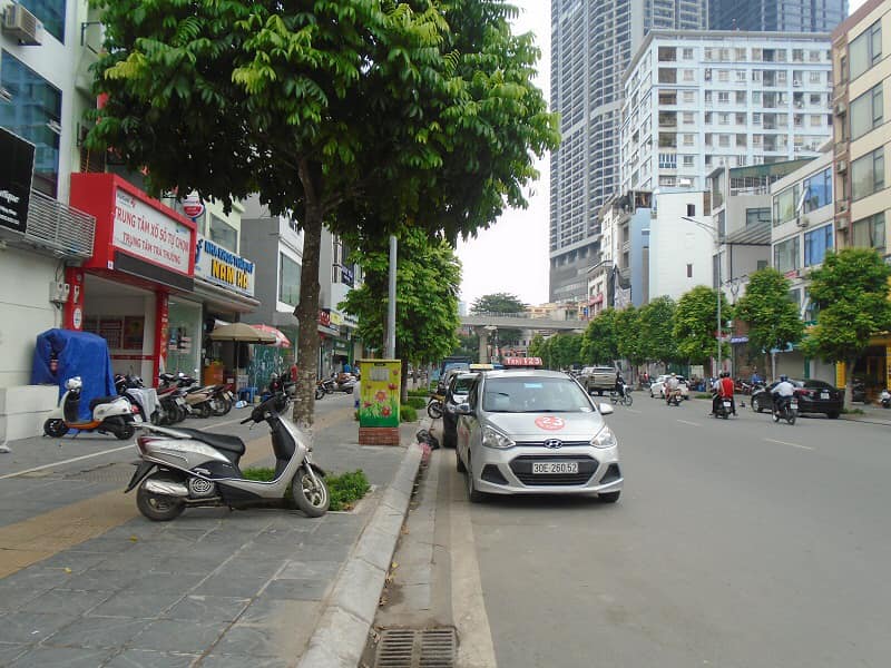 Cần bán Văn phòng đường Khúc Thừa Dụ, Phường Dịch Vọng, Diện tích 120m², Giá 84 Tỷ 3