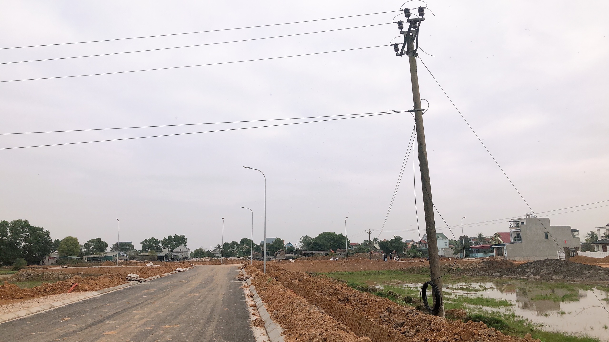 Cần bán Đất nền dự án đường 45, Xã Quảng Trạch, Diện tích 120m², Giá Thương lượng - LH: 0975324311 2
