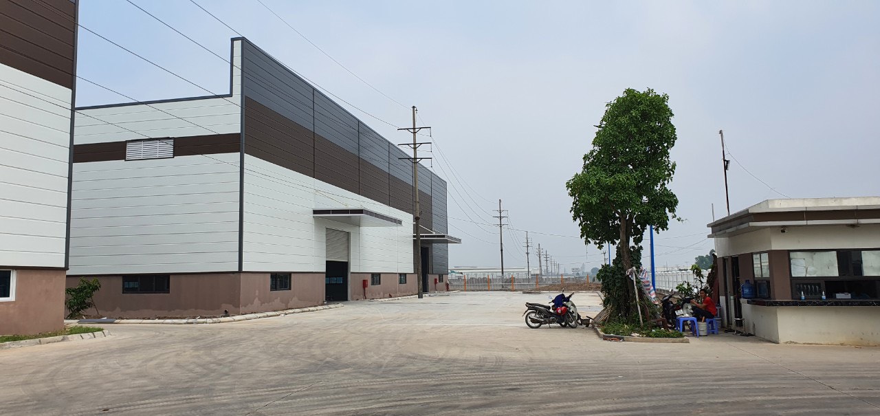 Cho thuê nhà xưởng tại KCN Quang Châu, Bắc Giang. Dt 3000, 7000m2, PCCC tự động, vào sx ngay.LH 0988457392