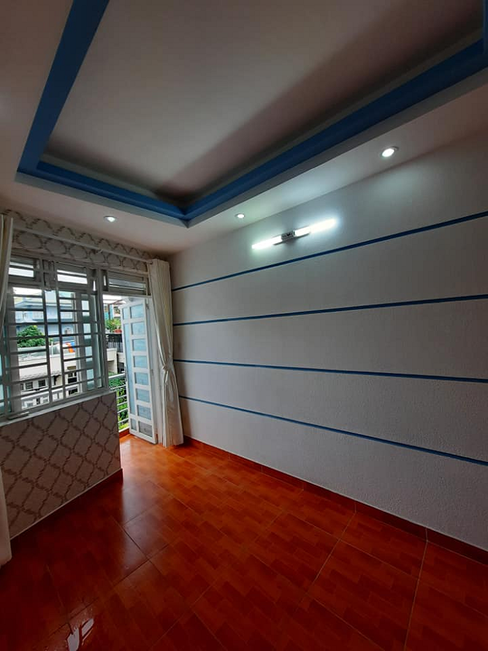 Cần bán Nhà mặt tiền đường Lam Sơn, Phường 5, Diện tích 100m², Giá Thương lượng - LH: 0386372900 5