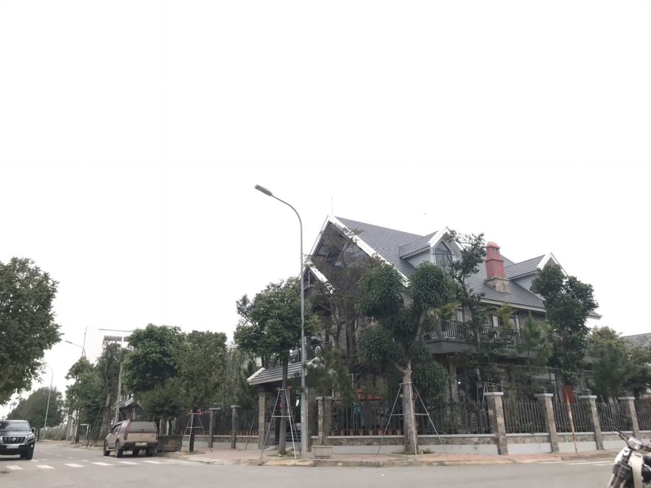 Bán 100m đất  kinh doanh sầm uất  đường Tô Hiệu, Ngô Quyền , Vĩnh Yên Lh: 0855823833 4