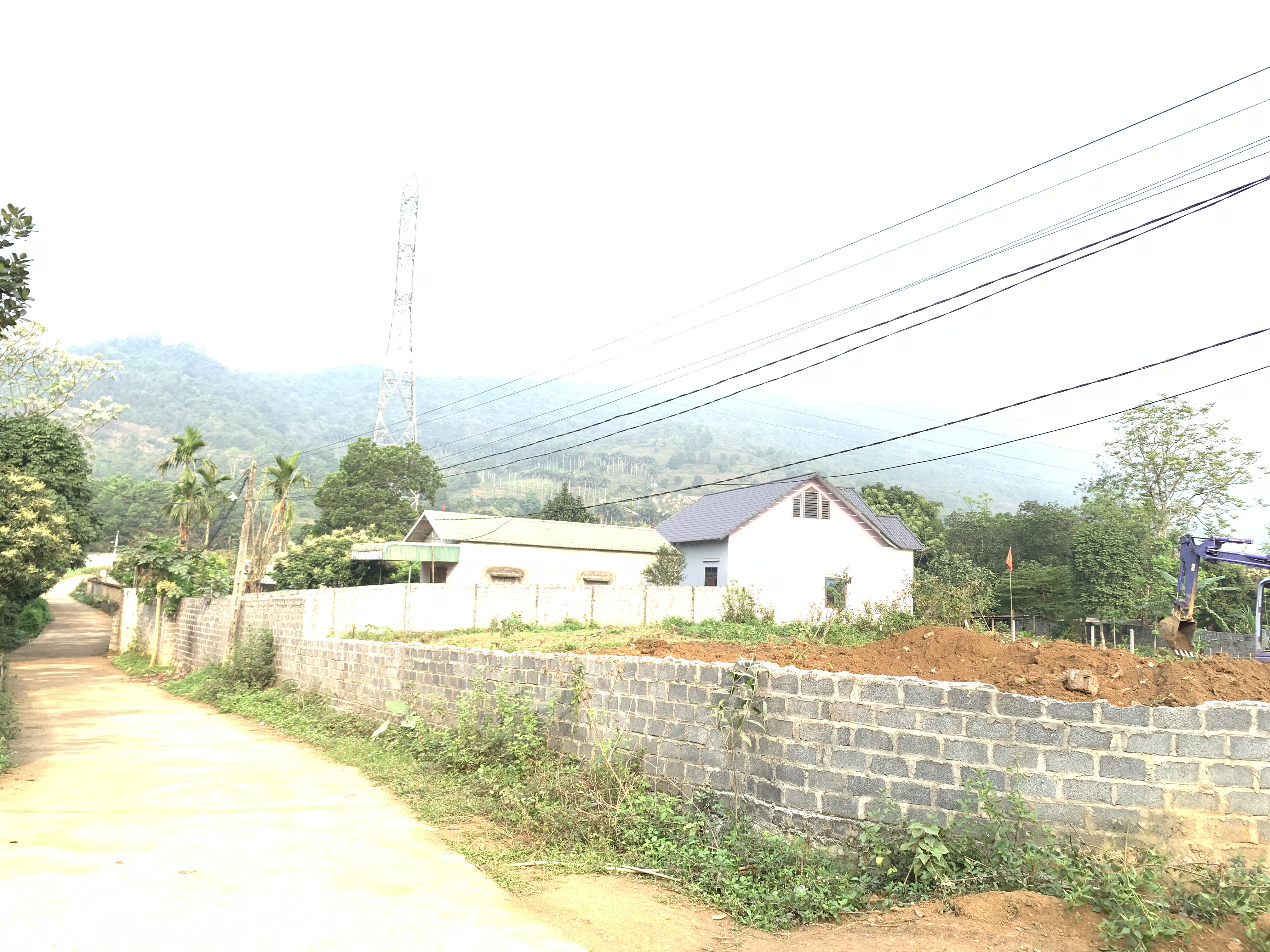 Cần bán Đất đường Liên Xã, Xã Hòa Sơn, Diện tích 1050m², Giá Thương lượng - LH: 0961695616