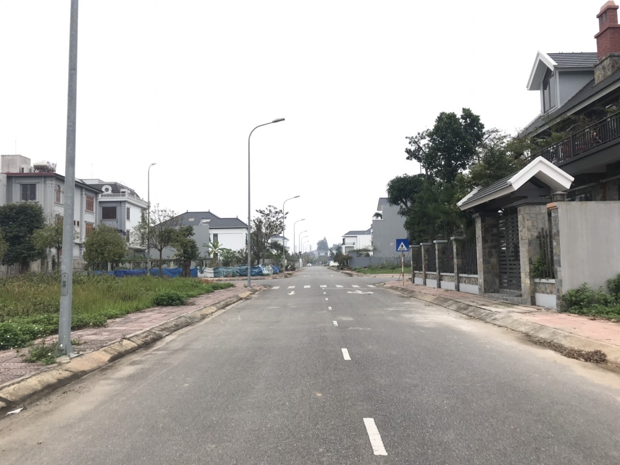 Bán 100m đất  kinh doanh sầm uất  đường Tô Hiệu, Ngô Quyền , Vĩnh Yên Lh: 0855823833 1