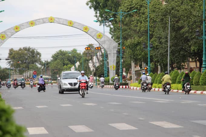 Cần bán Đất đường Quốc Lộ 13, Thị trấn Lộc Ninh, Diện tích 185m², Giá Thương lượng - LH: 0932042603