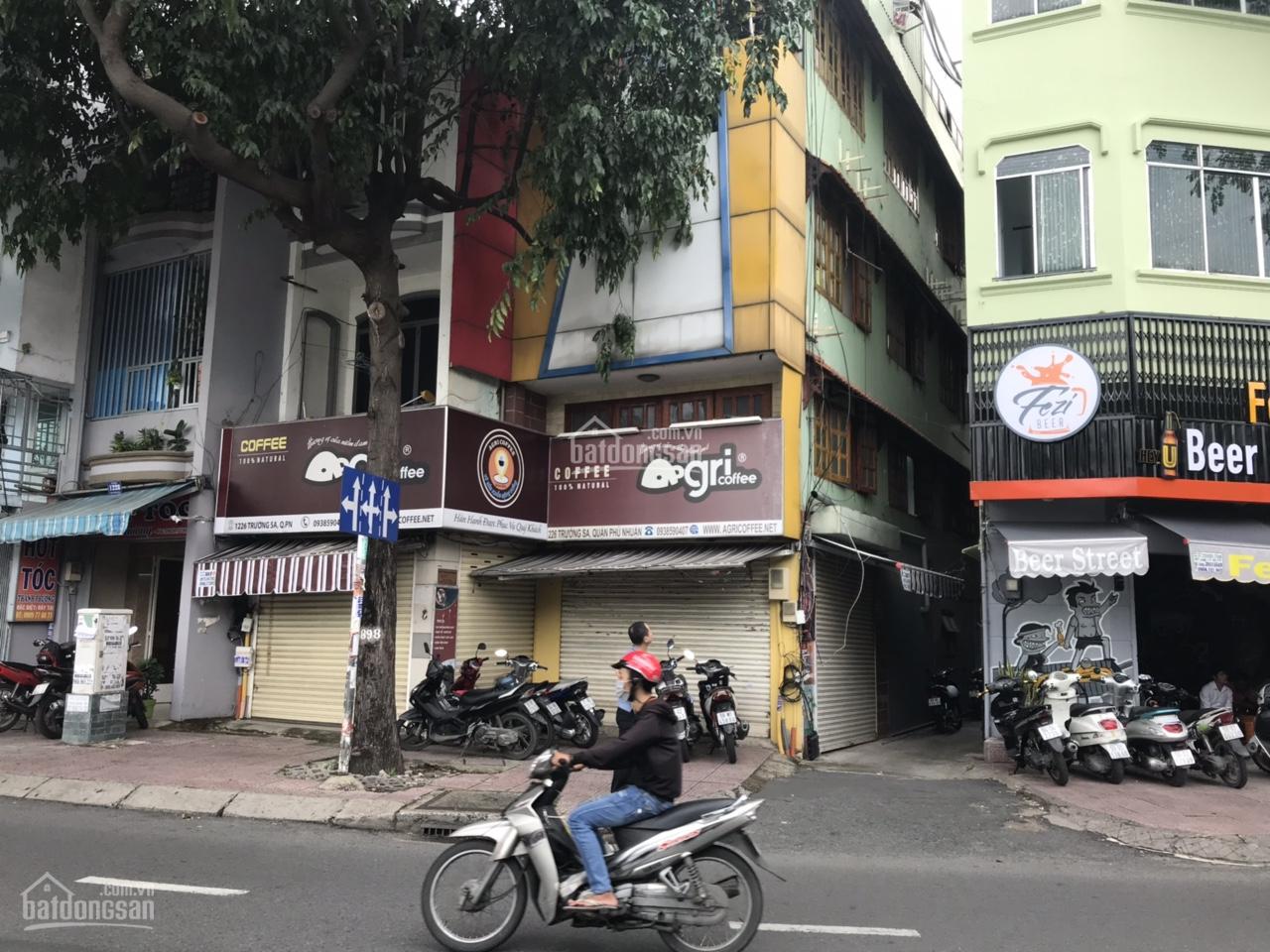 MT Nguyễn Trọng Tuyển, P. 8, Q. PN 6.4x24m NH đẹp (CN 160m2) Vị trí gần trần huy liệu giá 33 tỷ