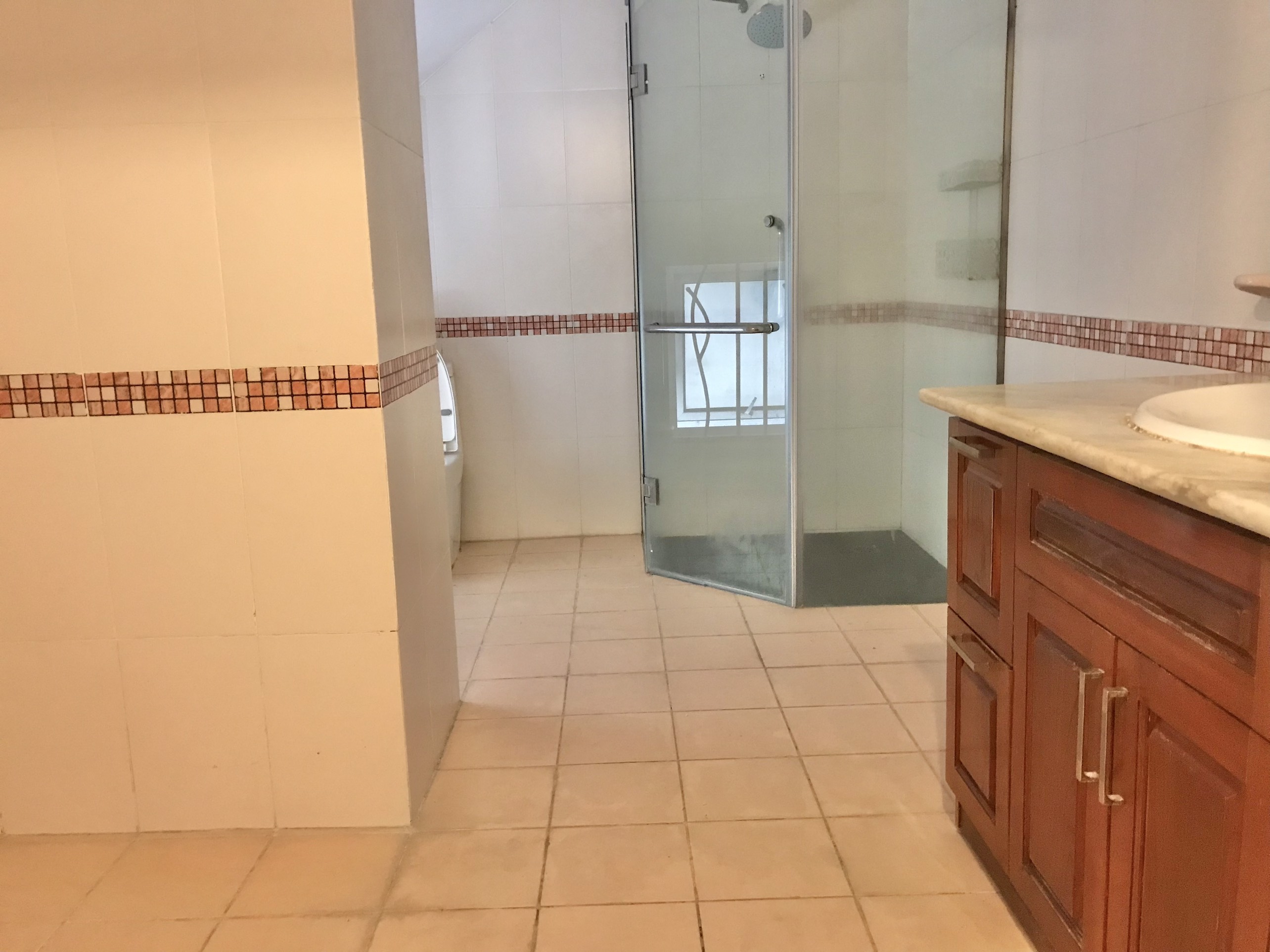 Cho thuê Căn hộ chung cư dự án Khu đô thị Nam Thăng Long - Ciputra, Diện tích 180m², Giá 25 Triệu/tháng - LH: 0966332304 5