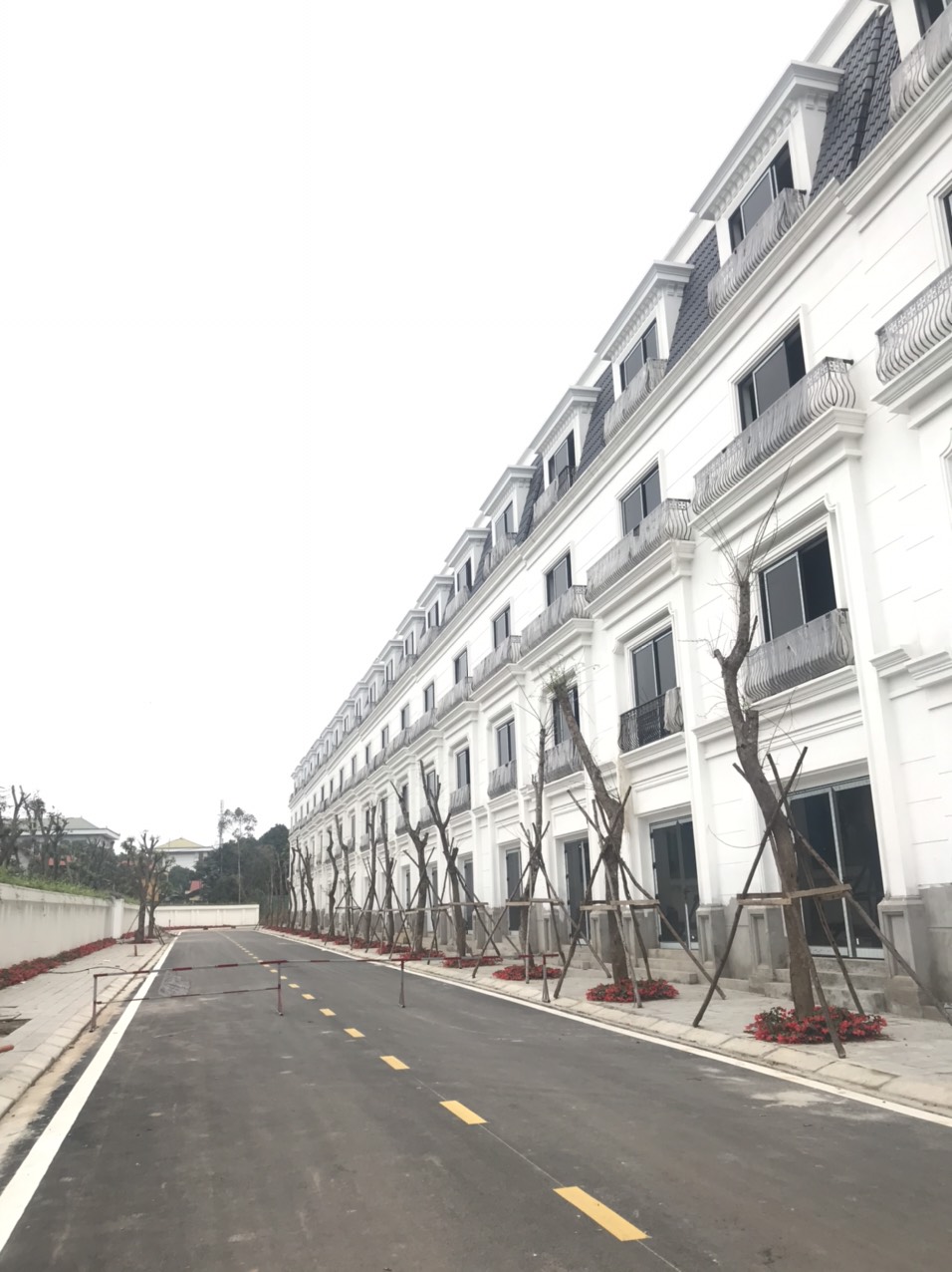 Cần bán Nhà mặt tiền đường Trần Phú, Xã Định Trung, Diện tích 105m², Giá 5.400.000.000 Tỷ - LH: 0855823833 3