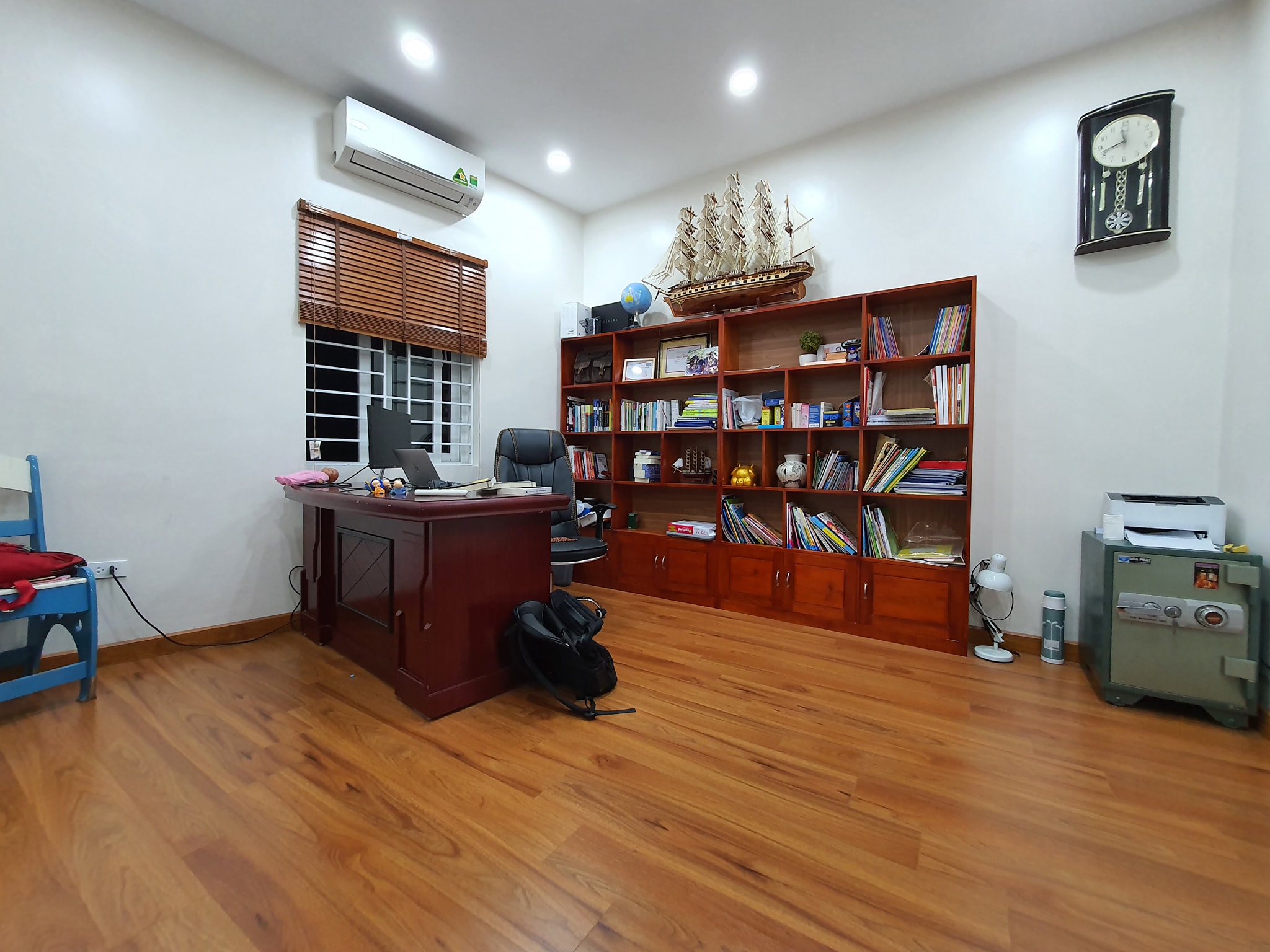 Cần bán Nhà mặt tiền đường Minh Khai, Phường Minh Khai, Diện tích 60m², Giá 9.9 Tỷ - LH: 0327085656 1