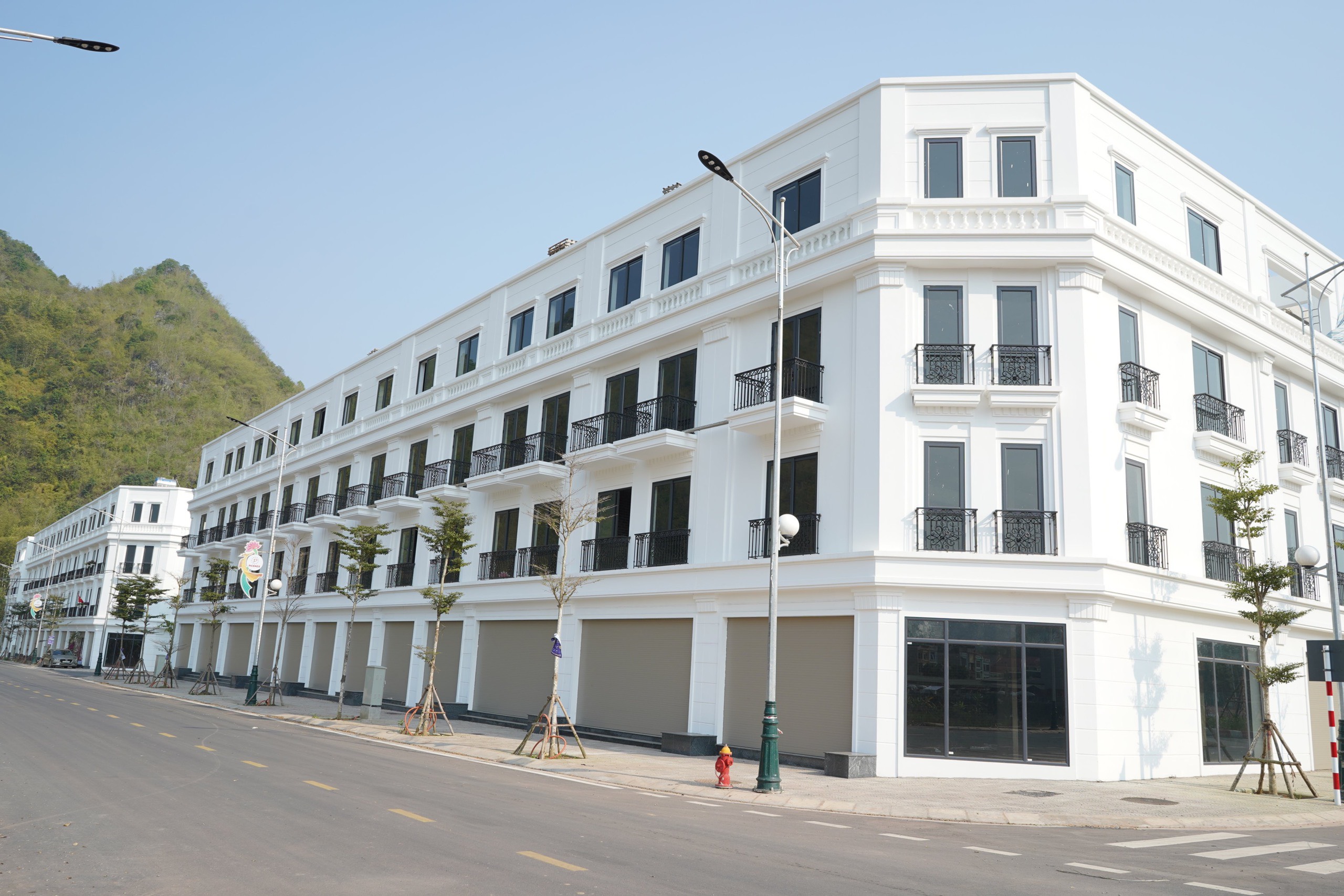 Cần bán Văn phòng Phường Chiềng An, Sơn La, Diện tích 200m², Giá Thương lượng - LH: 0927616606