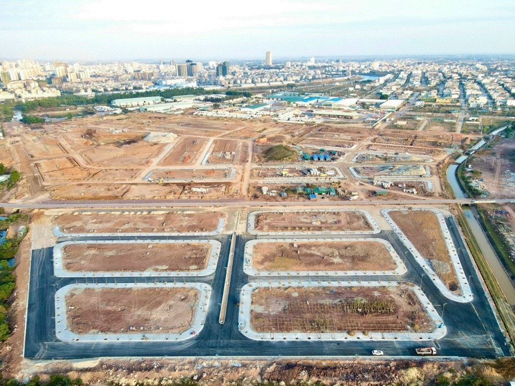Cần bán Đất nền dự án đường Quốc lộ 18, Phường Hải Yên, Diện tích 102m², Giá 32 Triệu/m² - LH: 0338686563 4