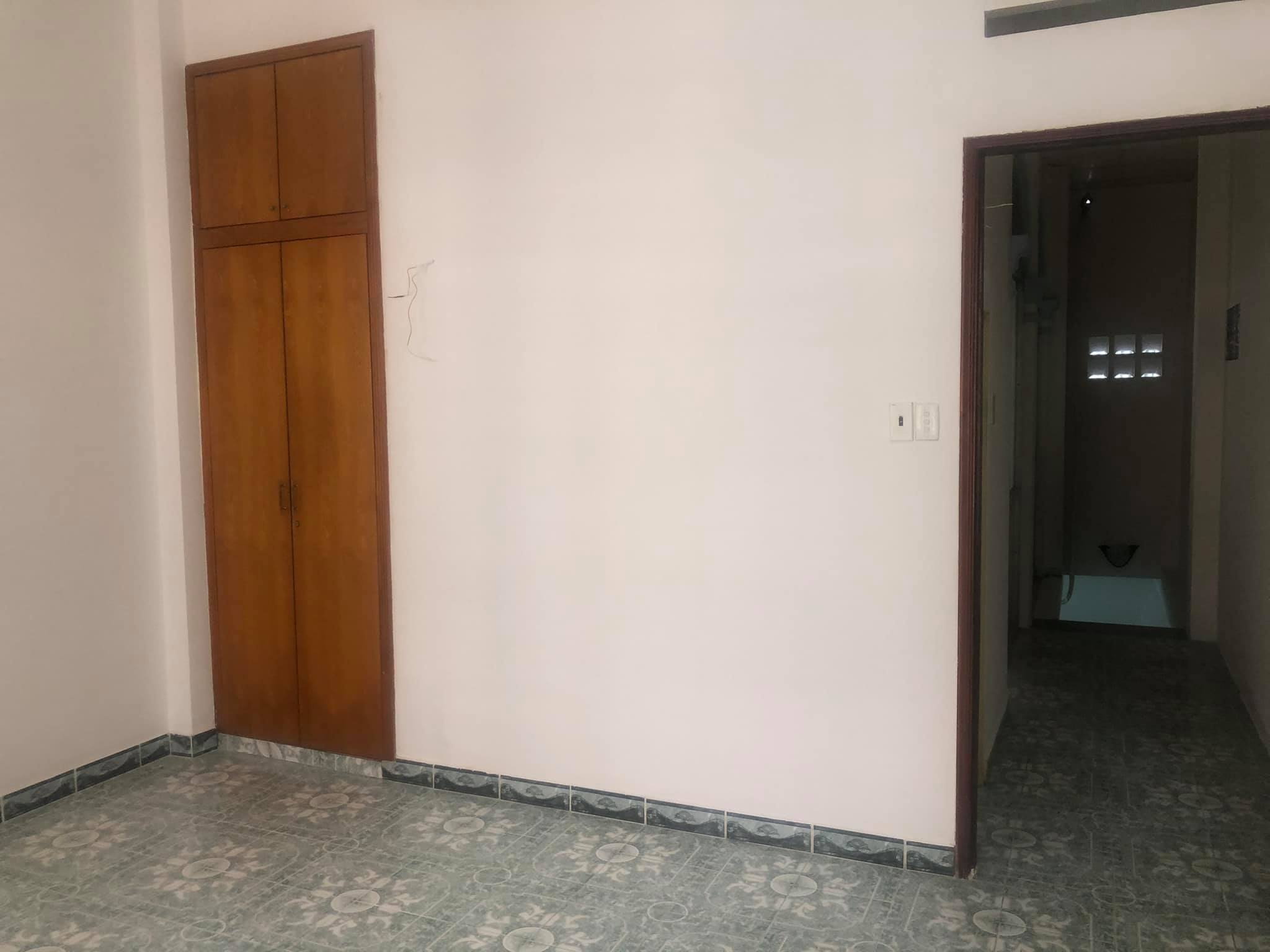 Bán Nhà Phố Trung Tâm Quận Gò Vấp DT: 70m2 LH: 0932155399 5