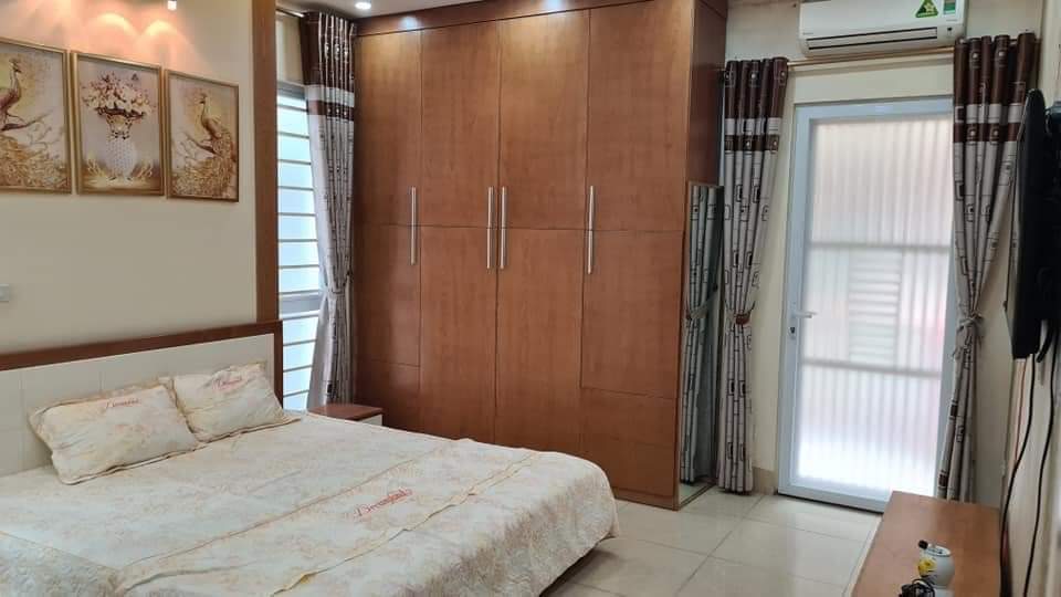 Bán nhà phường Vĩnh Phúc, quận Ba Đình: DT 73/100m2, ngay khu 7,2ha Giá nhà bán 46 tỷ