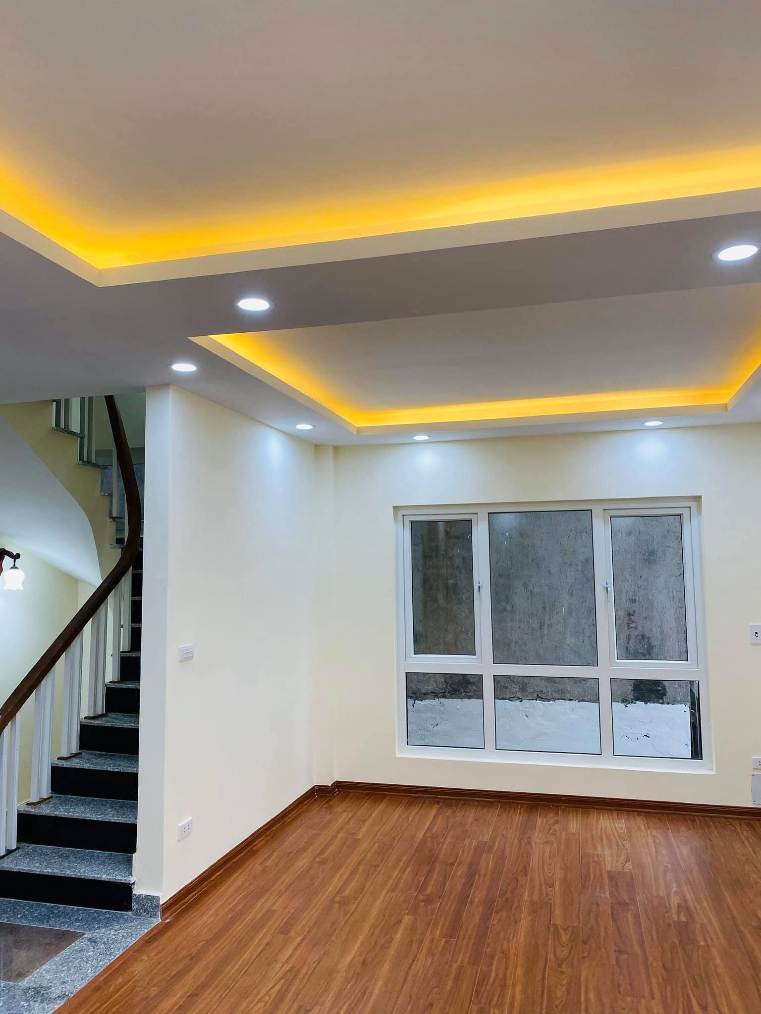 Bán Nhà Chính Chủ  Nhân Chính Thanh Xuân 60m2-giá tốt , nở hậu 2 thoáng