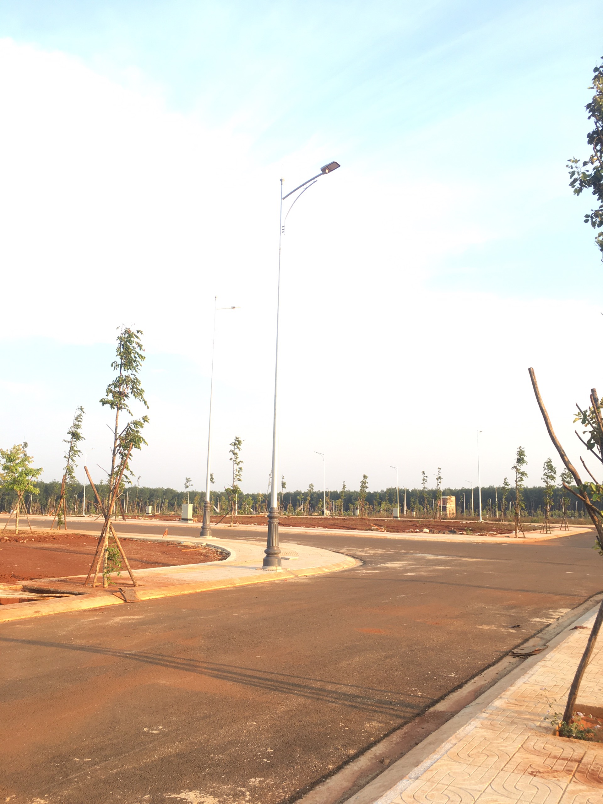 Chọn mặt gửi Vàng- Đất nền sổ đỏ cạnh sân bay Buôn Ma Thuột- Khu đô thị Ân Phú 6