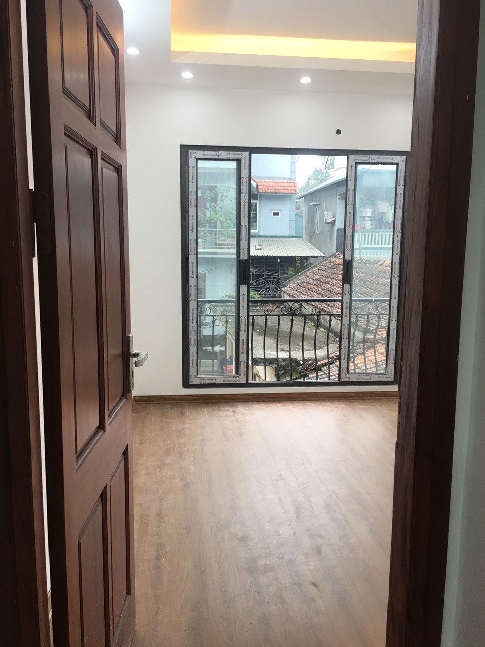 Bán  Nhà 5 tầng Xuân Phương,44m, full Nội thất, oto đỗ cách 50m, giá siêu rẻ Lh 0941911333 4