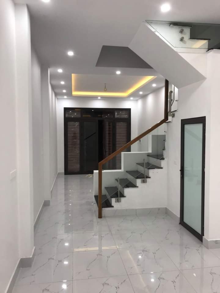 Bán  Nhà 5 tầng Xuân Phương,44m, full Nội thất, oto đỗ cách 50m, giá siêu rẻ Lh 0941911333 7