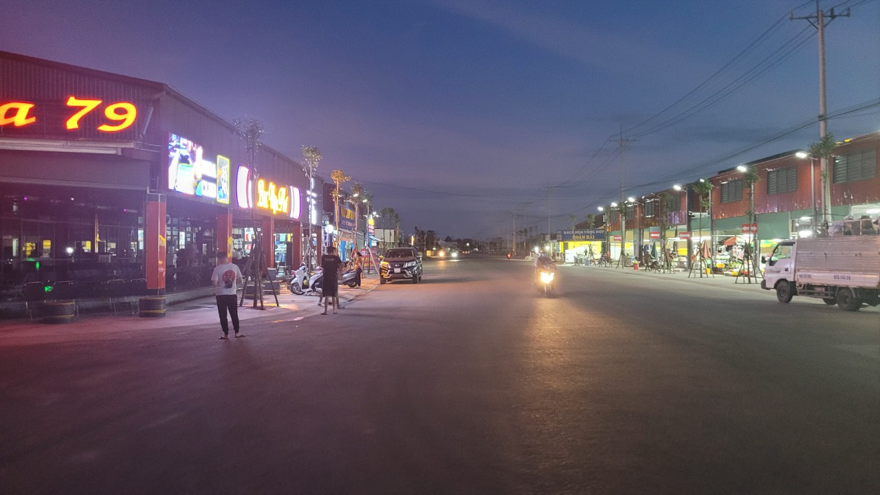 Lô đất cách chợ Minh Thành chỉ 20m ,kinh doanh được ngay, Becamex Chơn Thành Bình Phước GĐ 2