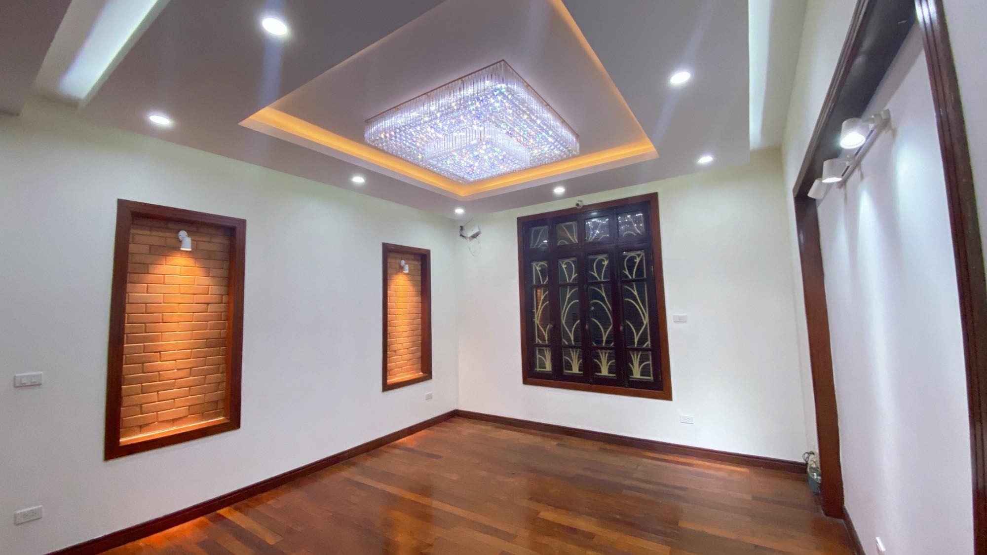 Cần bán Nhà mặt tiền đường Hồ Tùng Mậu, Phường Mai Dịch, Diện tích 30m², Giá Thương lượng - LH: 0975517689 2