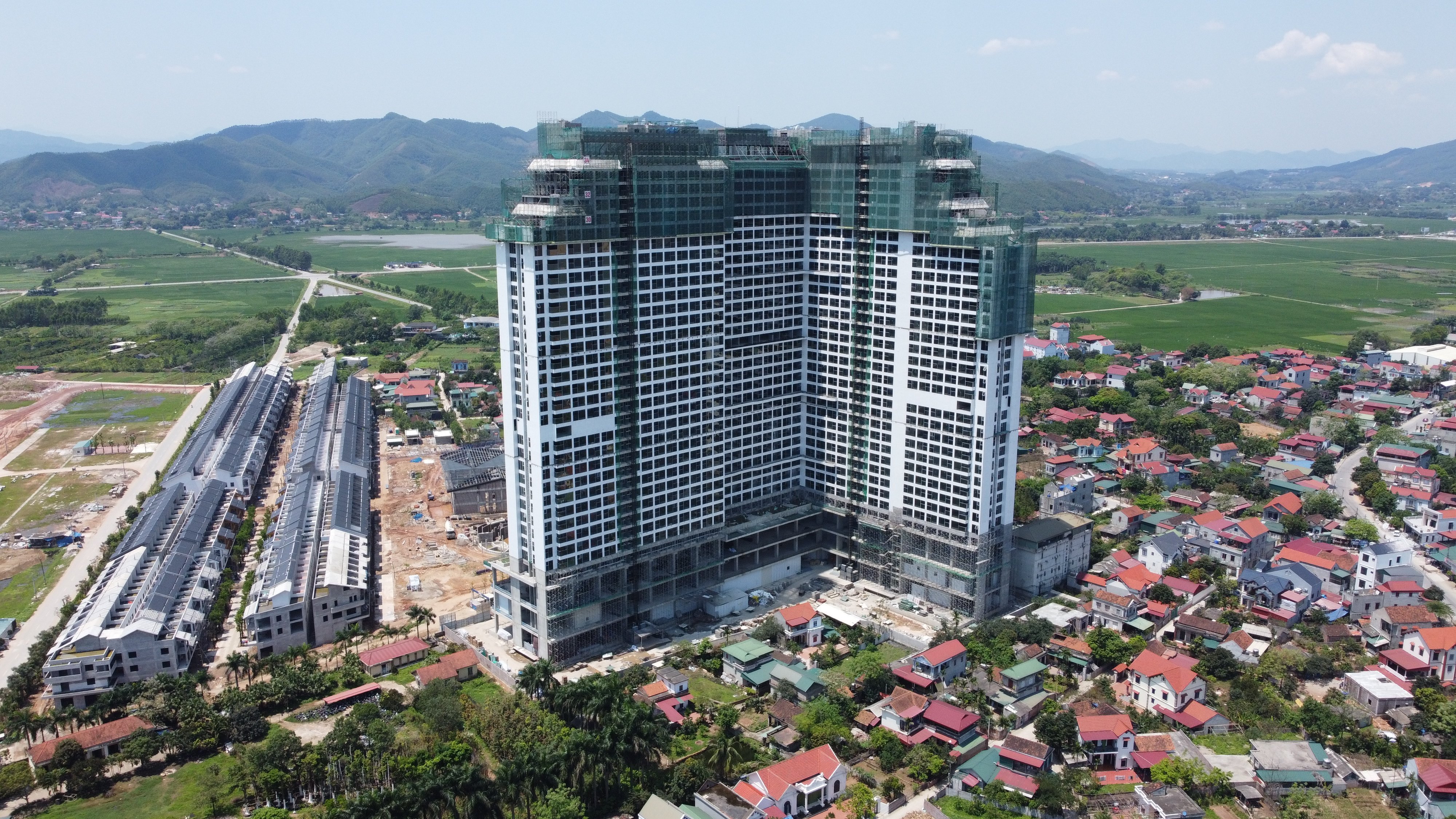 Cần bán Căn hộ chung cư dự án Wyndham Thanh Thủy Hotels & Resorts, Diện tích 32m², Giá 1.3 Tỷ - LH: 0966590205 5