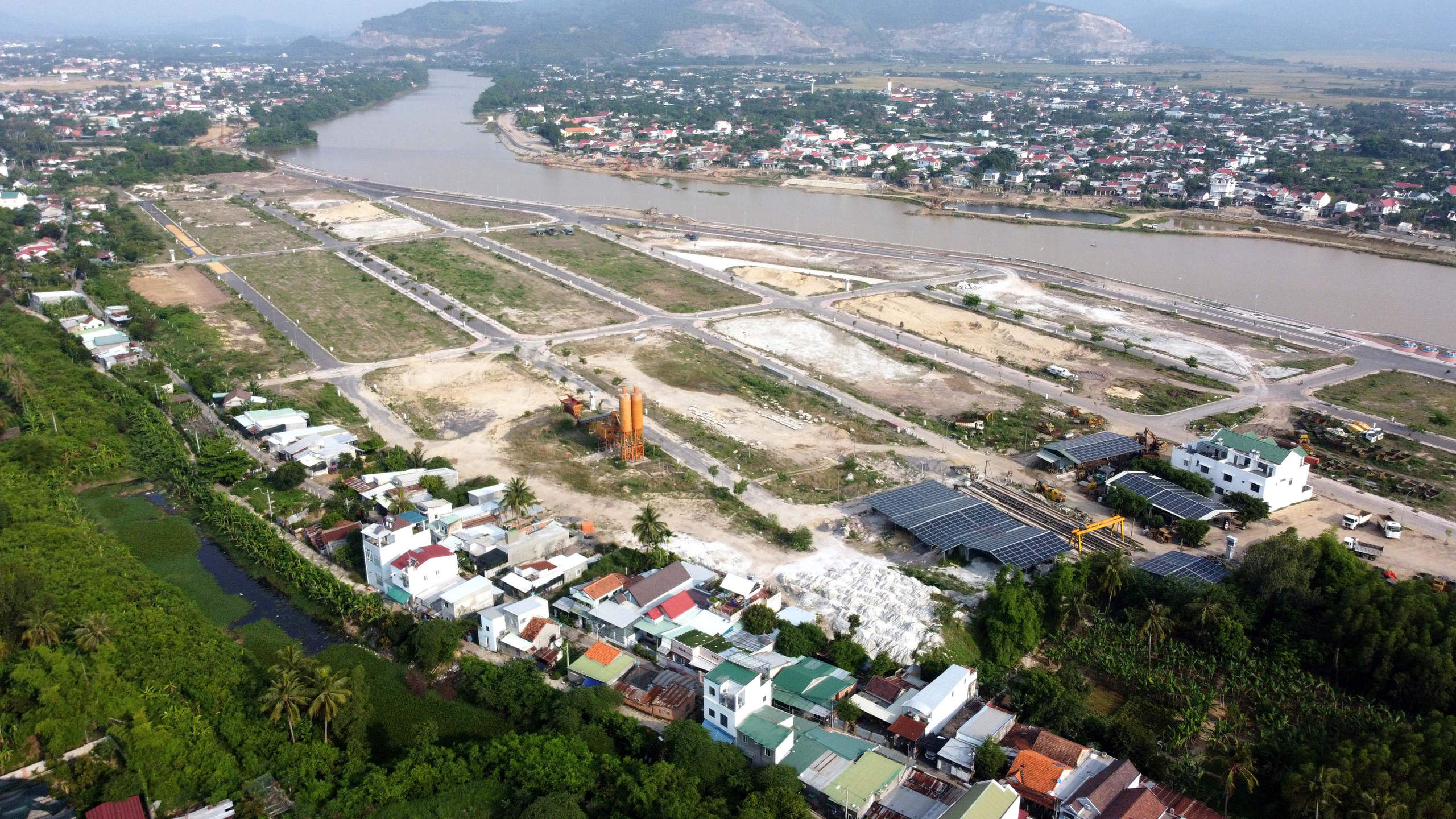 Cần bán Đất nền dự án dự án Khu đô thị mới Nam Sông Cái, Diện tích 150m², Giá 2 Tỷ - LH: 0914870638 4