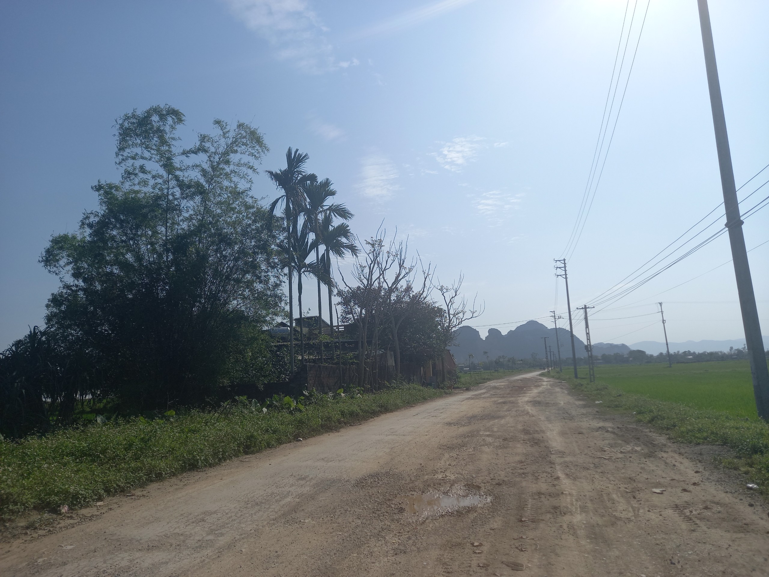 Bán đất măt đường xã Đông Phú, 180m2, MT 6m, giá 1.2 tỷ - LH: 0926362025 2