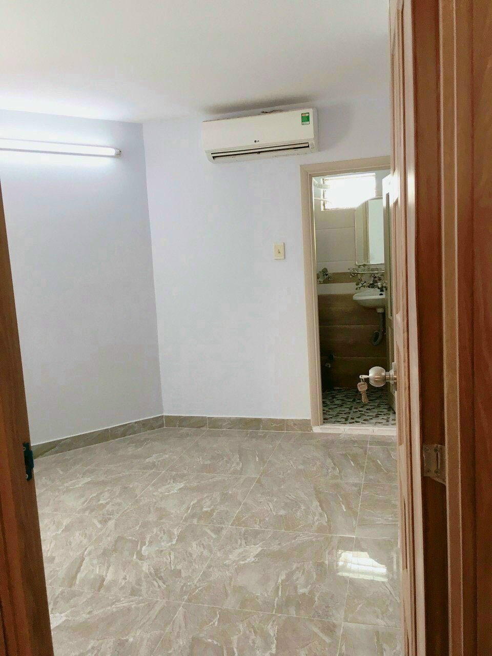 Cần bán Nhà ở, nhà cấp 4, nhà hẻm đường Lê Quang Định, Phường 14, Diện tích 32.1m², Giá 4.29 Tỷ - LH: 0865675517 5