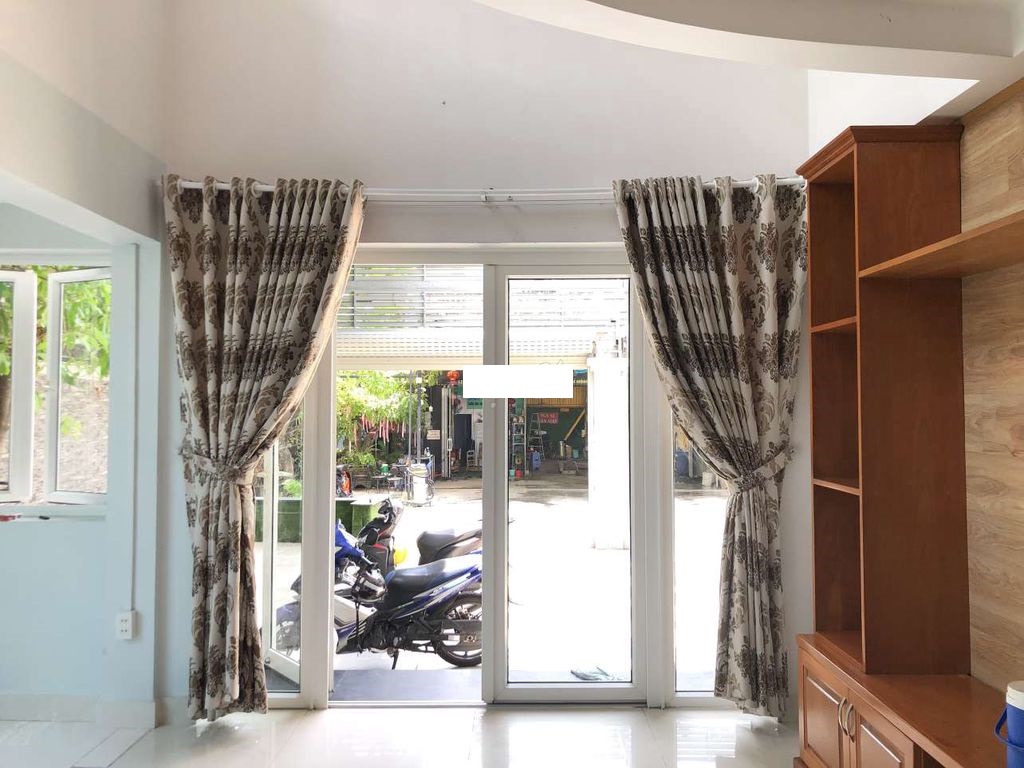 Cho thuê Nhà mặt tiền Thủ Đức, Hồ Chí Minh, Diện tích 200m², Giá 35 Triệu/tháng - LH: 0903094446 3