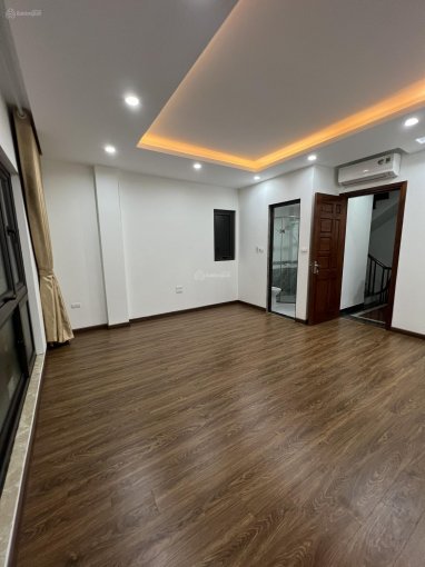 Cần bán Nhà mặt tiền đường Mai Dịch, Phường Mai Dịch, Diện tích 40m², Giá 5.5 Tỷ - LH: 0975517689 3