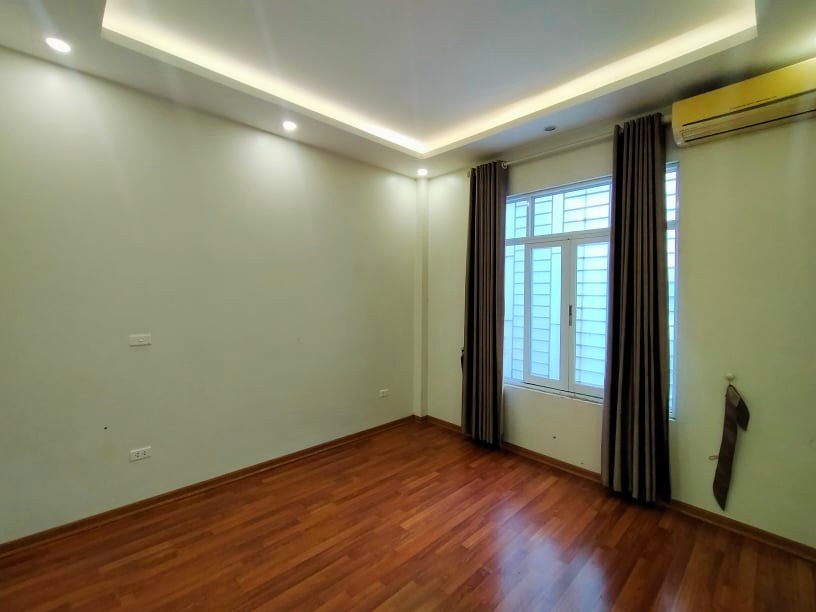 Cần bán Nhà ở, nhà cấp 4, nhà hẻm đường Bát Khối, Phường Long Biên, Diện tích 50m², Giá 3.75 Tỷ - LH: 0984142941 3