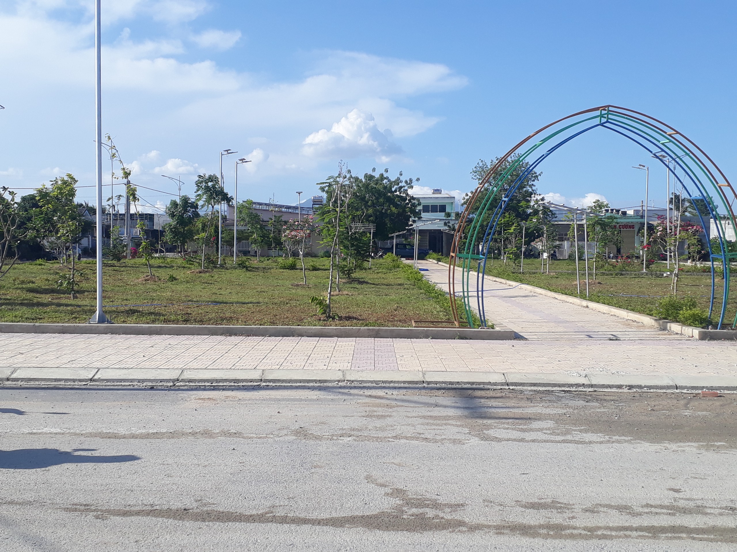 Đất nền tặng móng gần Sân bay Thành sơn Ninh thuận 2