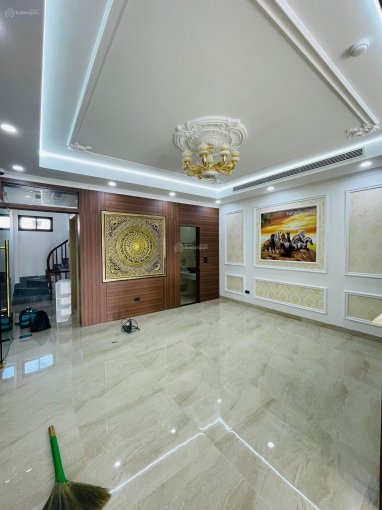 Cần bán Nhà mặt tiền đường Mai Dịch, Phường Mai Dịch, Diện tích 40m², Giá 5.5 Tỷ - LH: 0975517689 2