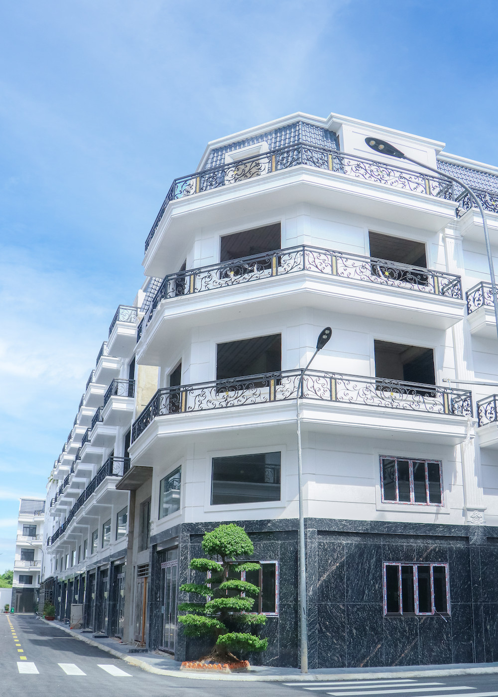 Mở bán nhà phố mặt tiền đường Cao Ngọc Vân Quận 12 giá chỉ từ 5.9 tỷ 2