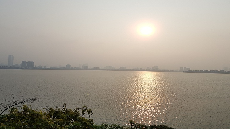Cho thuê căn hộ dịch vụ tại Yên Phụ, Tây Hồ, 100m2, 2PN, view hồ, đầy đủ nội thất 4