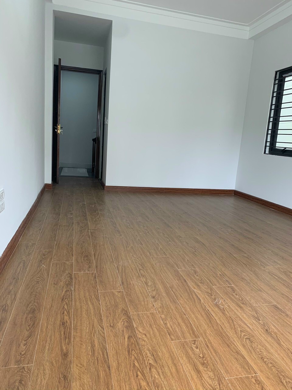 Bán nhà 5 tầng Đại Mỗ, cách đường 70 Đại Mỗ 10m, ngõ siêu ngắn, gần chợ, trường học LH 0941 911 333 7