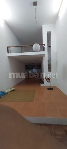 chính chủ bán gấp căn nhà phùng khoang sđ 45m2 mt 39m x3 tầng 5