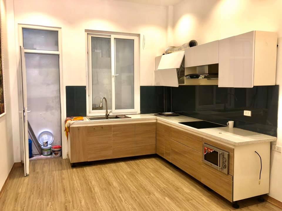 Bán nhà đường Láng TRƯỚC NHÀ 5M 43 m2 5 tầng giá 55 tỷ