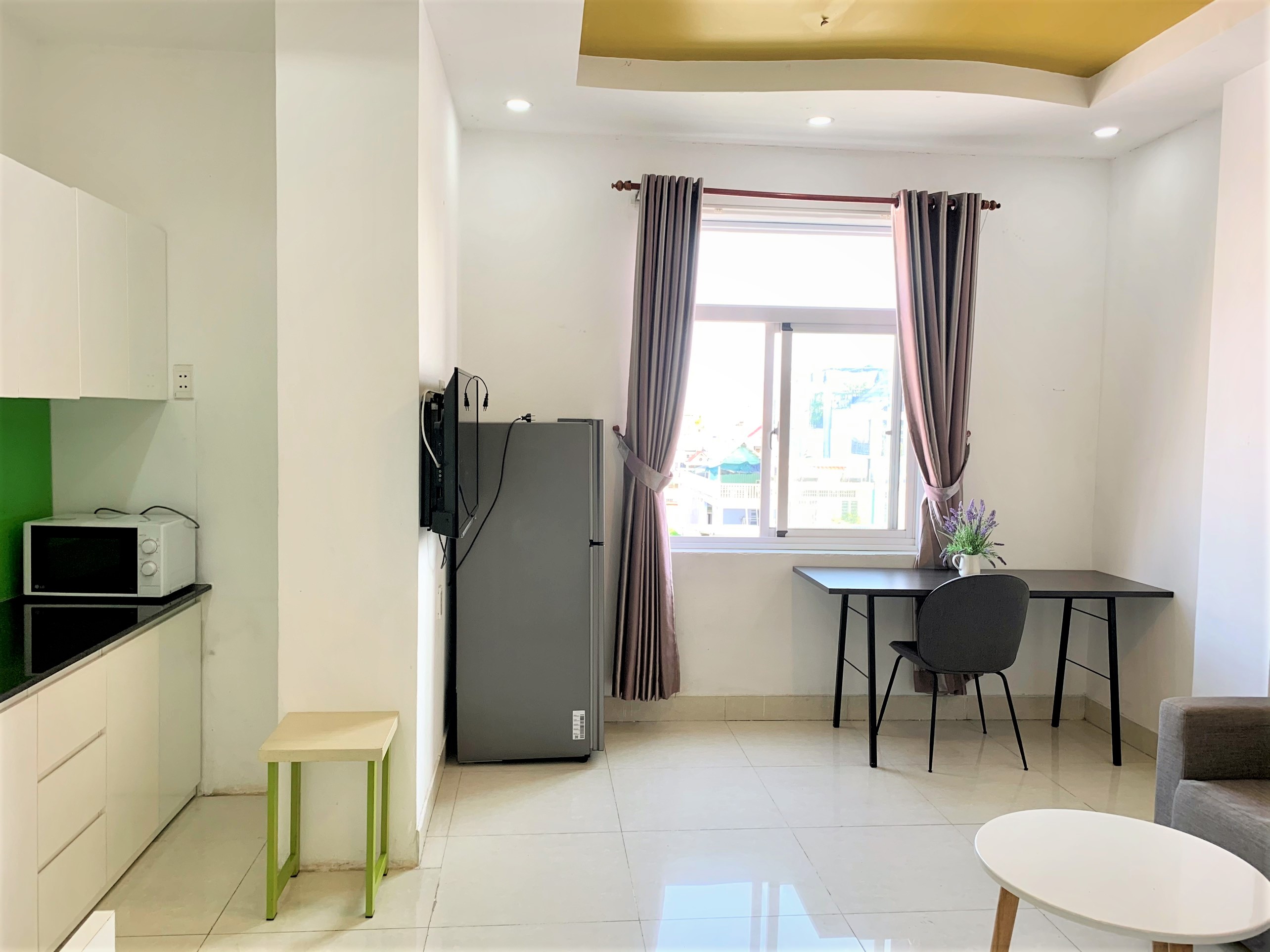 Cho thuê căn hộ 1 phòng ngủ đầy đủ nội thất đường Dương Bá Trạc Quận 8 40m2 2