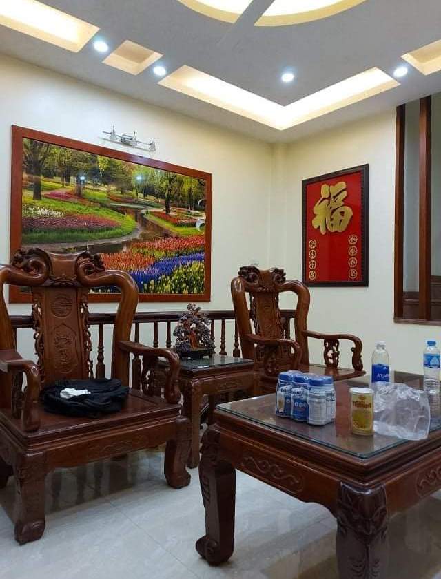 CC bán nhà mặt phố Lê Trọng Tấn gần ngã tư Quang Trung, 2 thoáng, 120m2 chỉ 1199 tỷ 0989626116