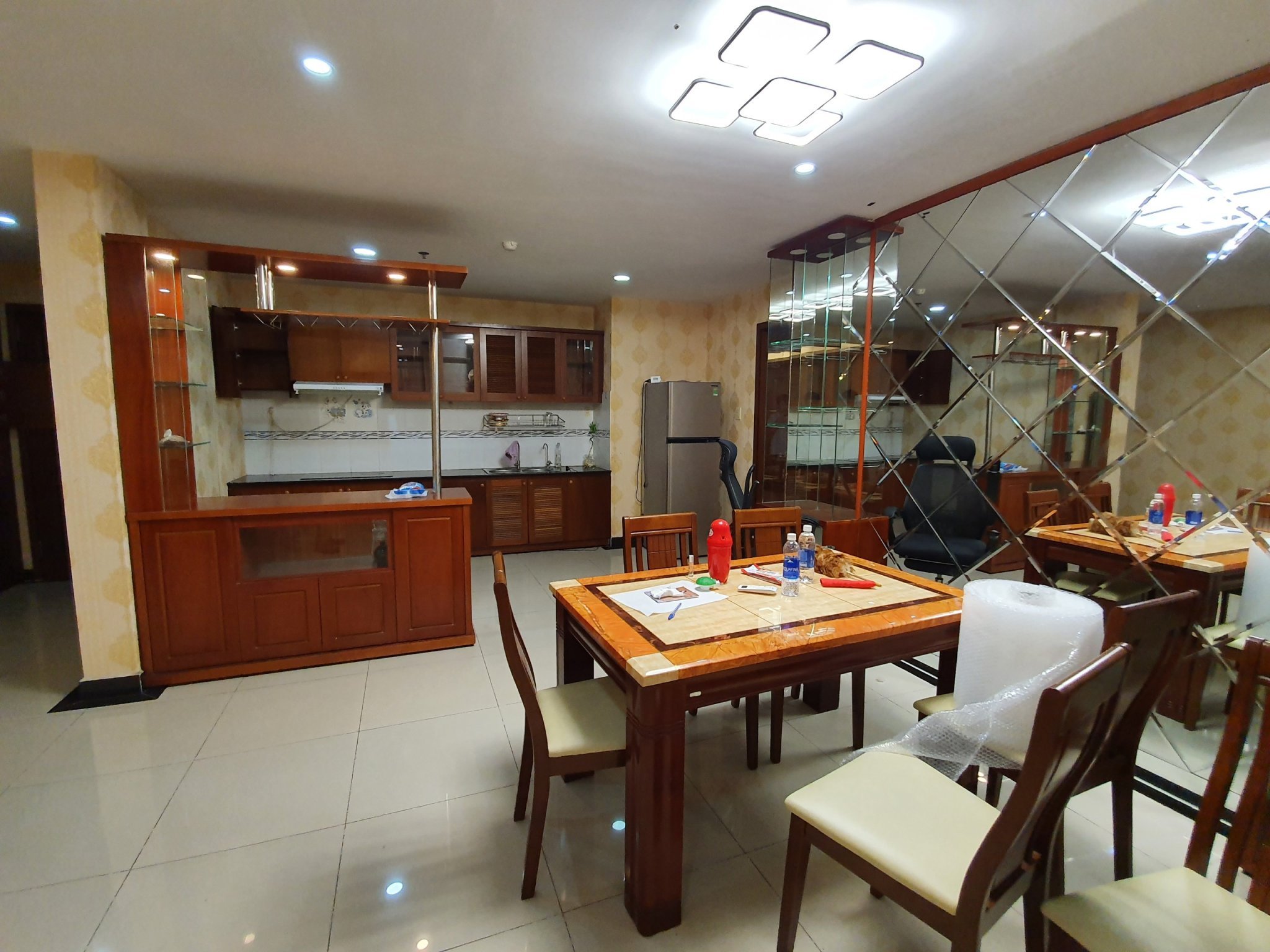 Cho thuê căn hộ chung cư Giai Việt Samland Q8 có 2 Phòng ngủ, dt 115 m2 2