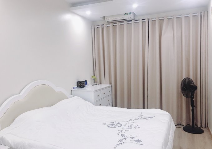 BÁN NHÀ LÊ QUÝ ĐÔN, HÀ ĐÔNG, DT 48M2, MT 35M, 4 TẦNG LH MR DŨNG 0984042591