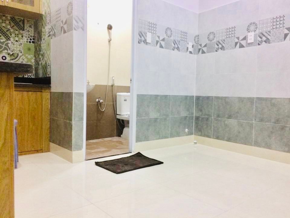 Chính chủ Gấp bán nhà 2 tầng Nơ Trang Long, 50m2, Giá 5 tỷ 5. 3